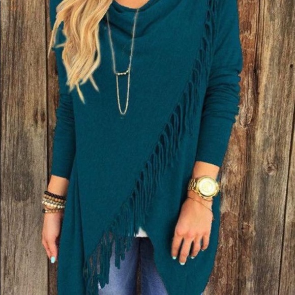 Fringe Top - Picture 2 of 2